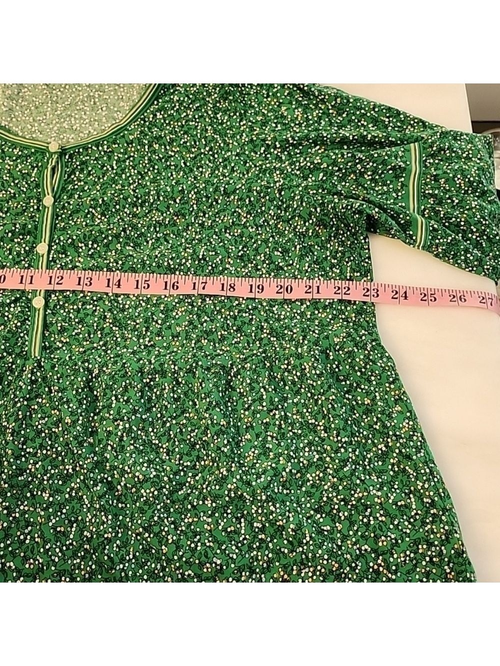 Max Studio Green Long Sleeve Boxy Blouse - Picture 5 of 7